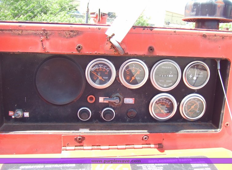 image for item 2166 1988 Sullivan D175q trailer mounted air compressor