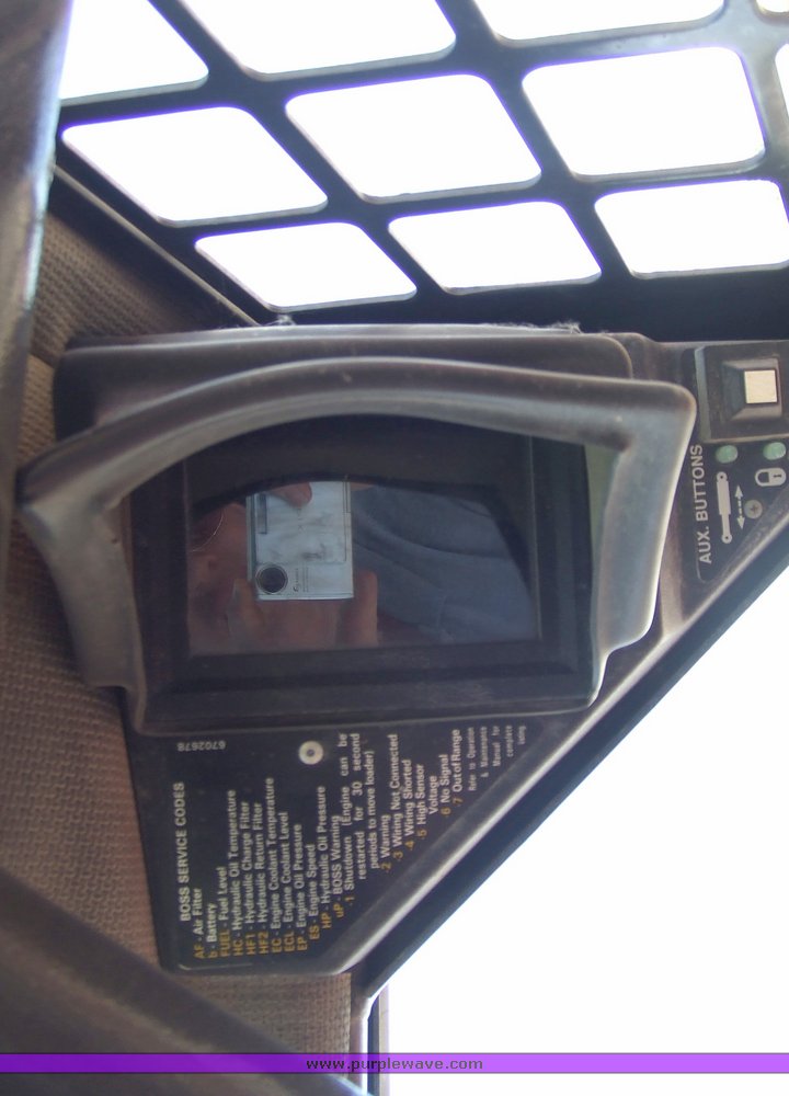 image for item 2167 1994 Bobcat 853H skid steer