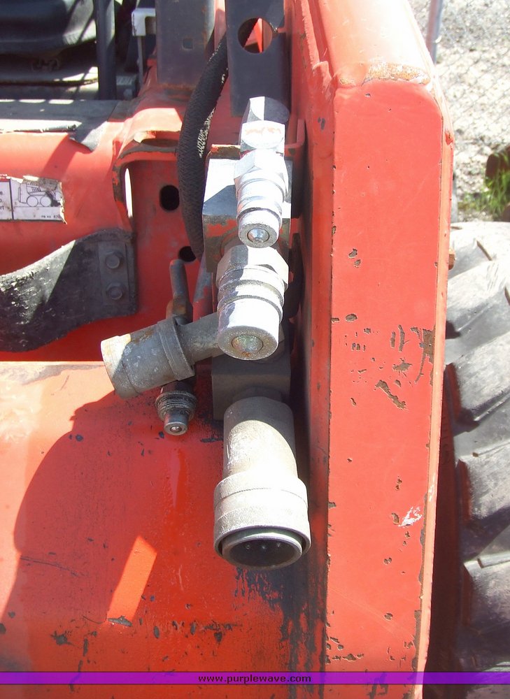 image for item 2167 1994 Bobcat 853H skid steer