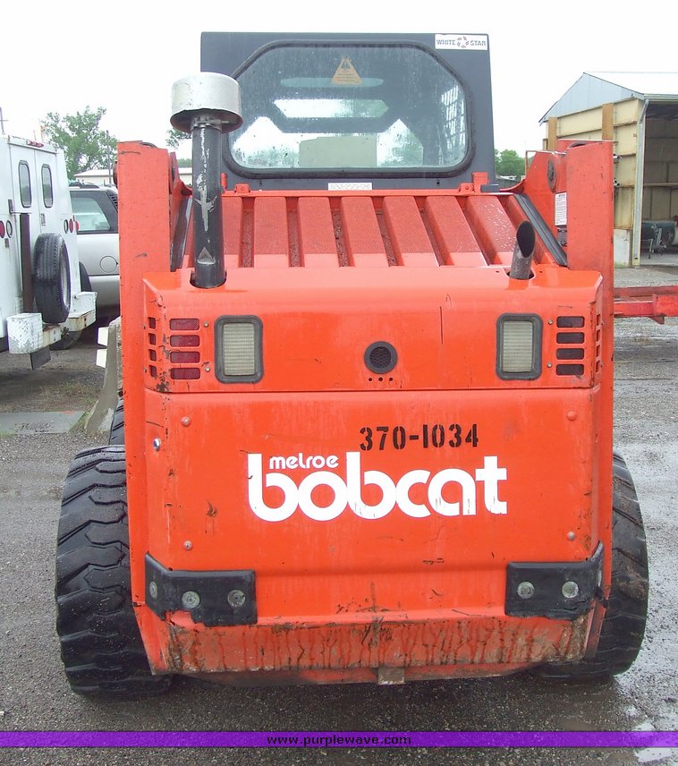 image for item 2168 1994 Bobcat 853H skid steer