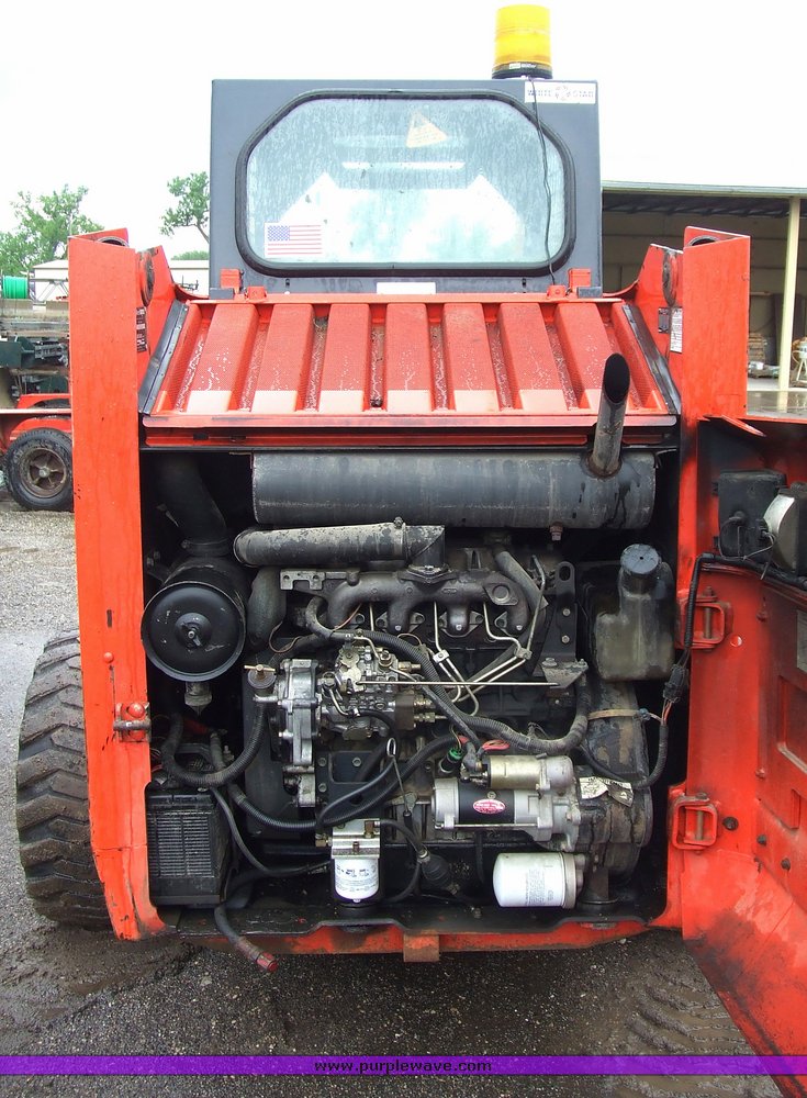 image for item 2169 1994 Bobcat 853H skid steer