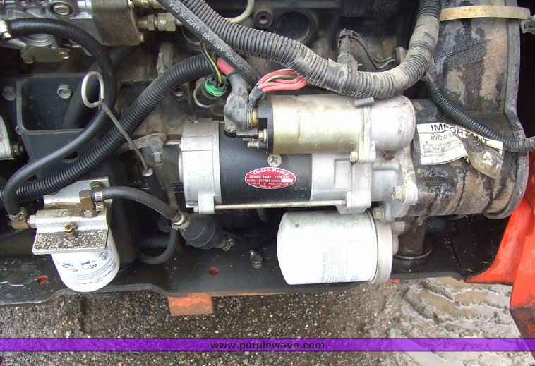 image for item 2169 1994 Bobcat 853H skid steer