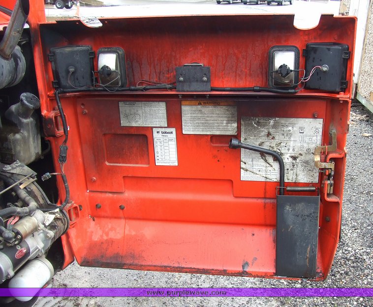 image for item 2169 1994 Bobcat 853H skid steer