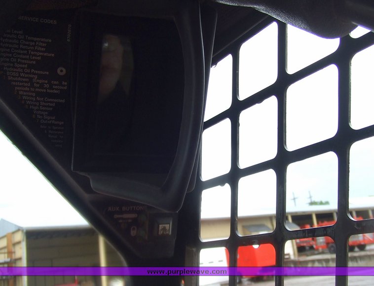 image for item 2169 1994 Bobcat 853H skid steer