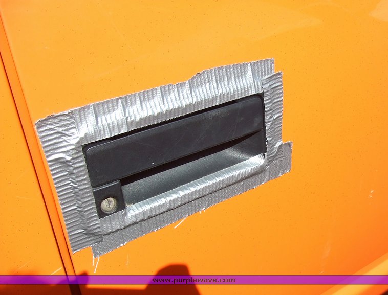 image for item 2177 1999 Chevrolet C2500 pickup