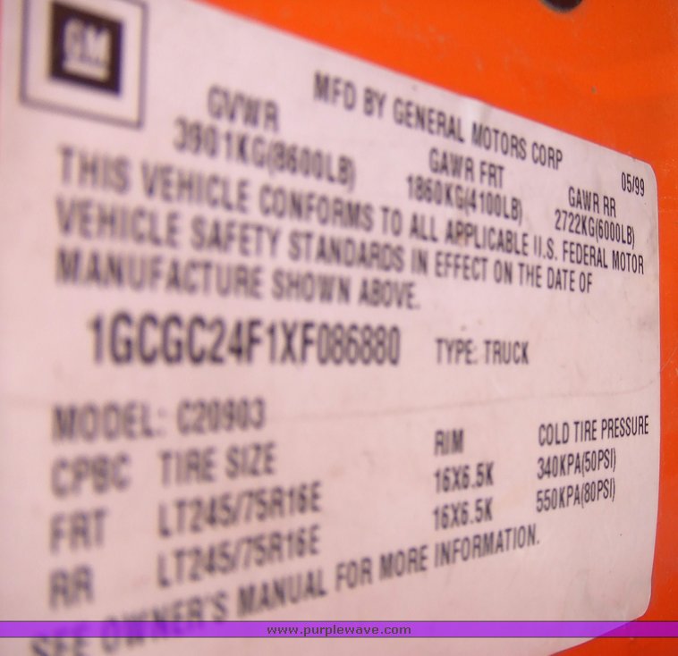 image for item 2177 1999 Chevrolet C2500 pickup