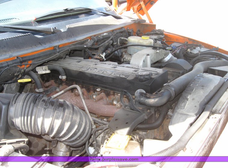 image for item 2178 2001 Dodge Ram 2500 pickup