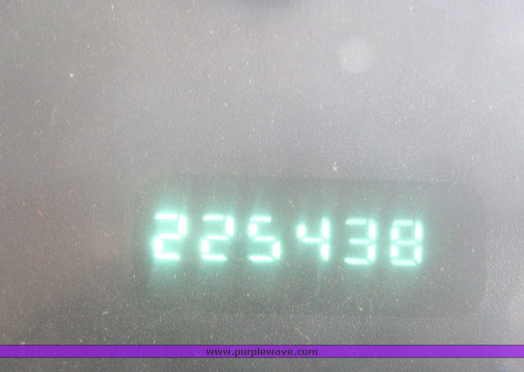 image for item 2178 2001 Dodge Ram 2500 pickup