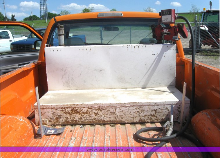 image for item 2178 2001 Dodge Ram 2500 pickup