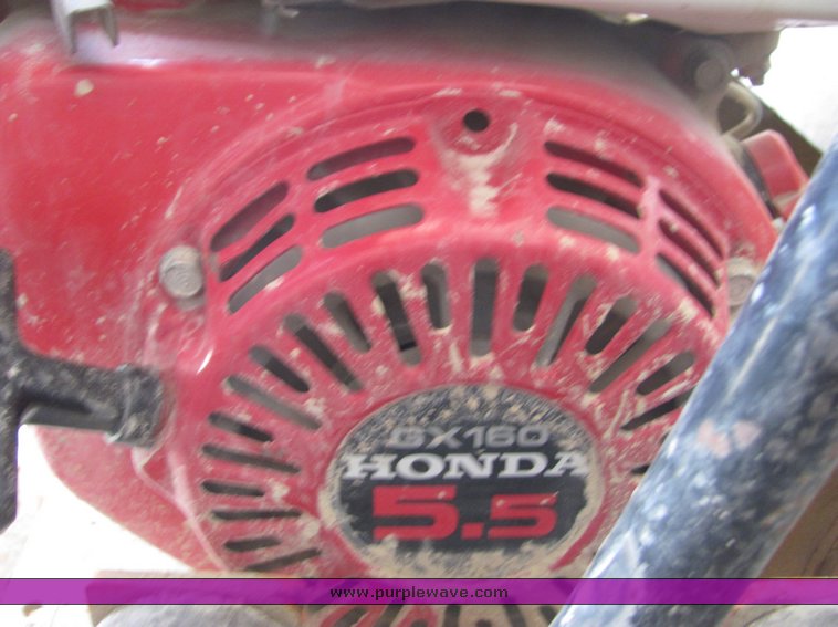 image for item 4272 1999 MBW AP2000H vibratory plate compactor