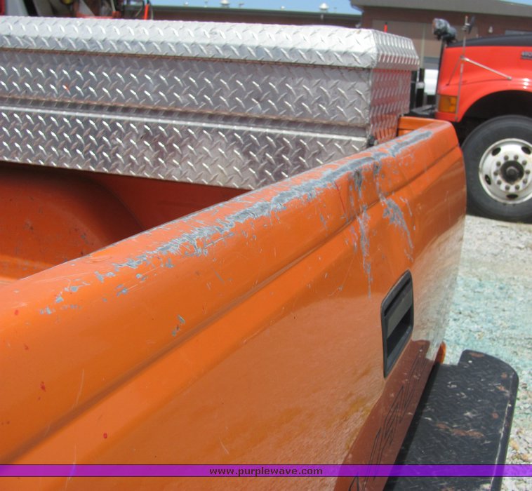 image for item 4273 1998 Chevrolet C2500 pickup