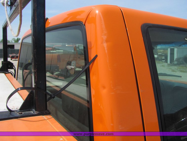 image for item 4274 1999 Chevrolet C2500 pickup