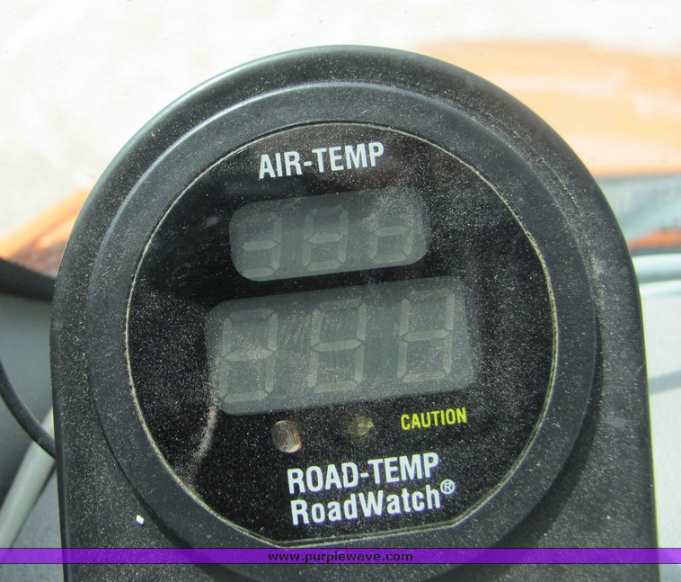 image for item 4275 1998 Chevrolet C2500 pickup