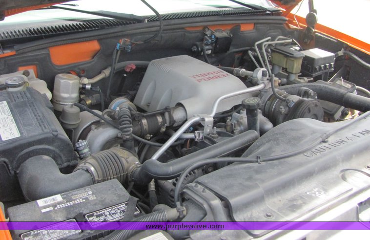 image for item 4276 1998 Chevrolet C2500 pickup