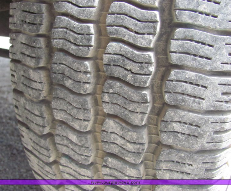 image for item 4276 1998 Chevrolet C2500 pickup