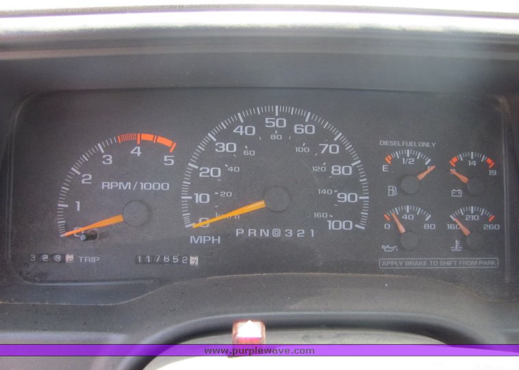 image for item 4277 1999 Chevrolet C2500 pickup