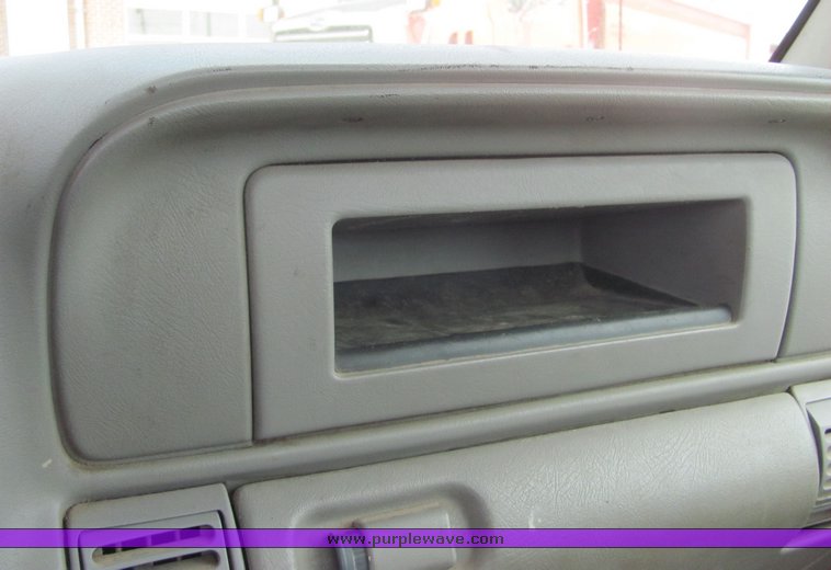 image for item 4278 1998 Chevrolet C2500 pickup