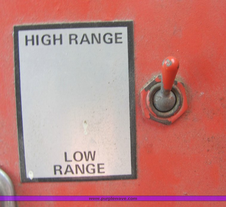 image for item 4280 1986 Little Giant LS4864 truck mounted crane