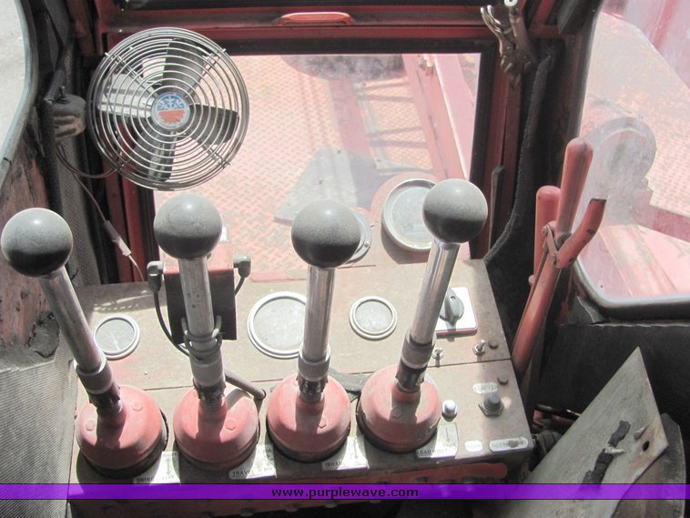 image for item 4280 1986 Little Giant LS4864 truck mounted crane