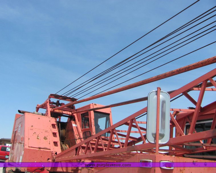 image for item 4280 1986 Little Giant LS4864 truck mounted crane