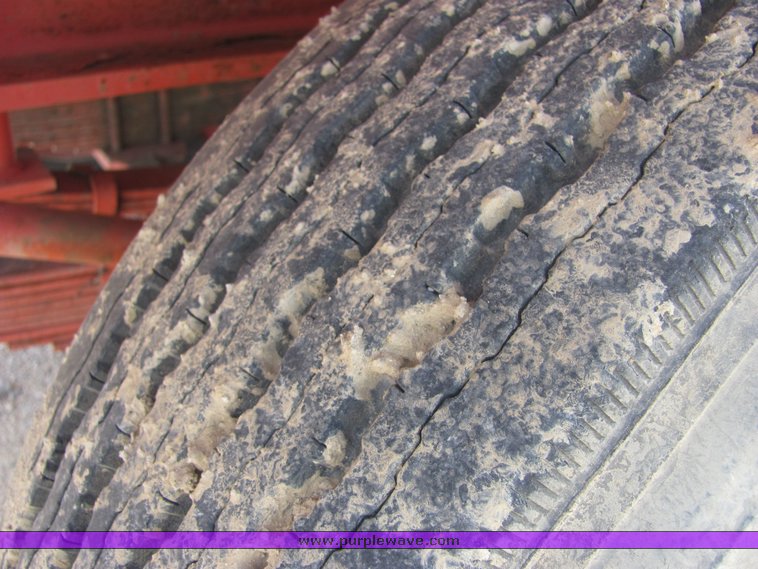 image for item 4280 1986 Little Giant LS4864 truck mounted crane