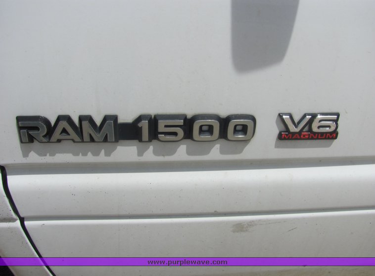 image for item 4286 1999 Dodge Ram 1500 pickup