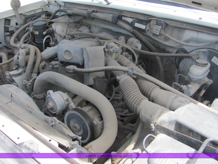 image for item 4287 1995 Ford F150 pickup