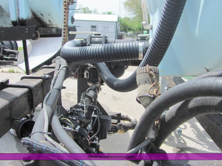 image for item 4288 1999 Monroe anti-ice 1600 gallon tank