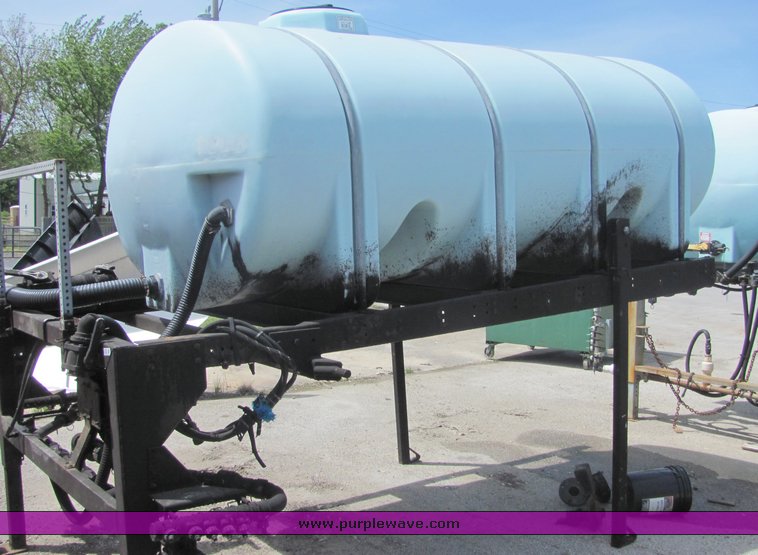 image for item 4289 1999 Monroe anti-ice 1600 gallon tank