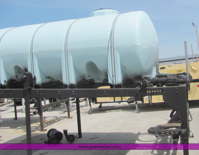 image for item 4289 1999 Monroe anti-ice 1600 gallon tank