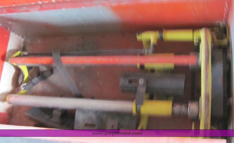 image for item 4296 1998 Ovis Ram Ov-H air powered post driver