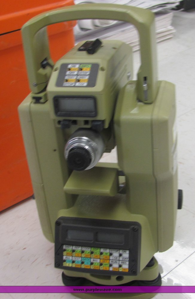 image for item 4299 1991 Wild T1000 three second theodolite