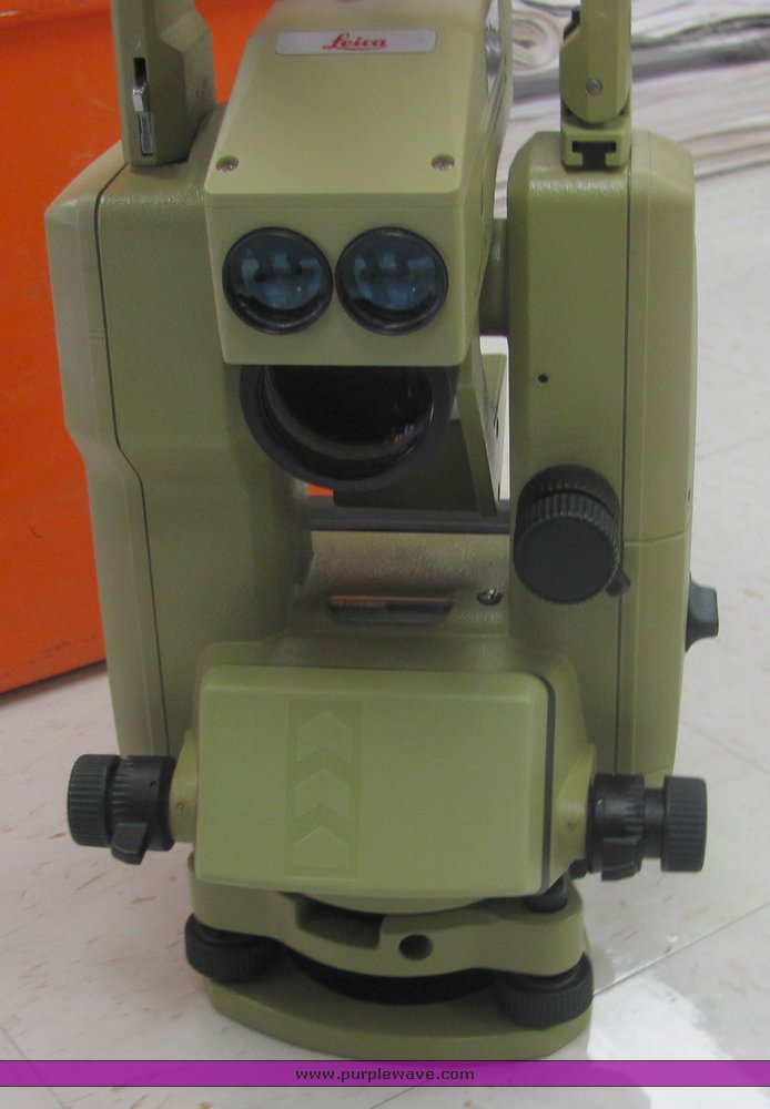 image for item 4299 1991 Wild T1000 three second theodolite