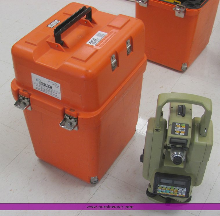 image for item 4300 1991 Wild T1000 three second theodolite