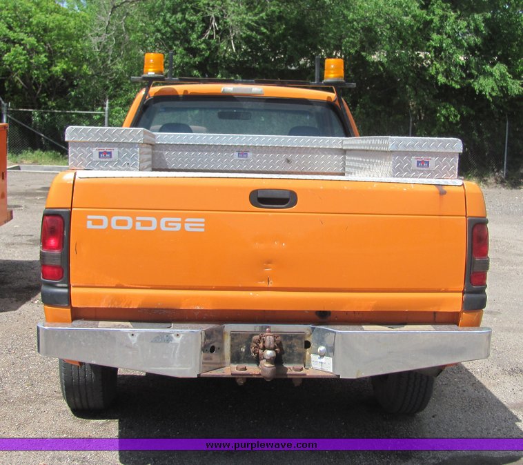 image for item 4330 2001 Dodge Ram 2500 pickup
