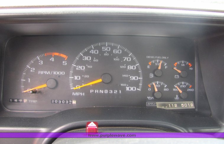 image for item 4331 1999 Chevrolet C2500 pickup