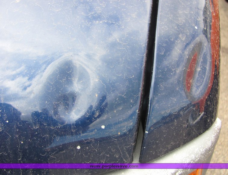 image for item 4332 2002 Chevrolet G1500 Express van