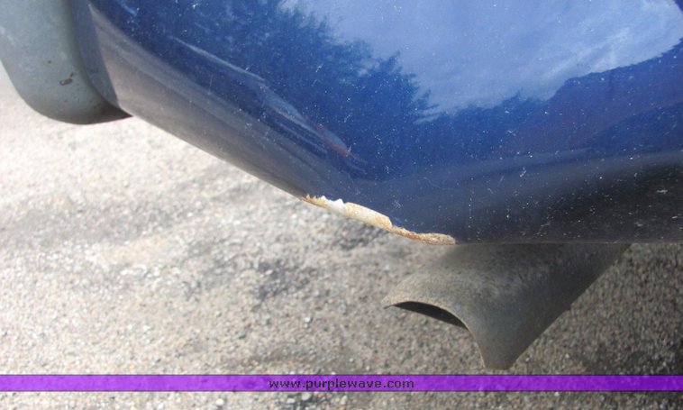 image for item 4332 2002 Chevrolet G1500 Express van