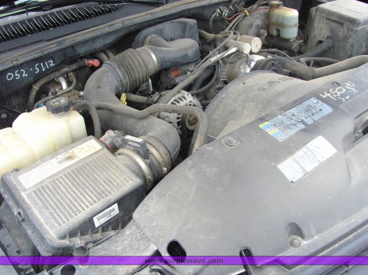 image for item 4334 2002 Chevrolet C1500 Silverado pickup