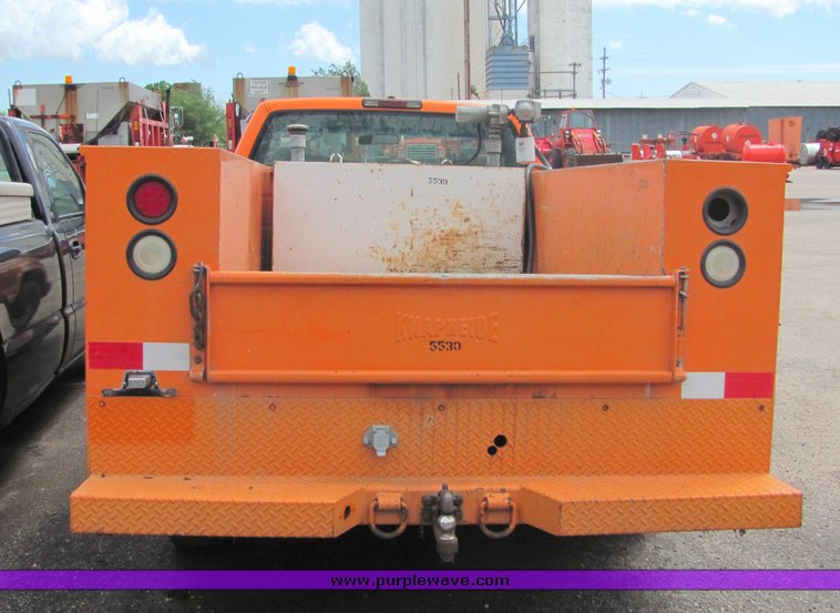 image for item 4335 1999 Chevrolet C2500 pickup