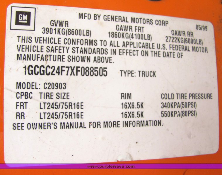 image for item 4335 1999 Chevrolet C2500 pickup