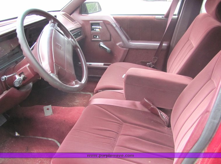 image for item 4338 1996 Oldsmobile Ciera SL