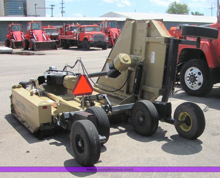 image for item 4339 2007 Land Pride 10' rotary mower