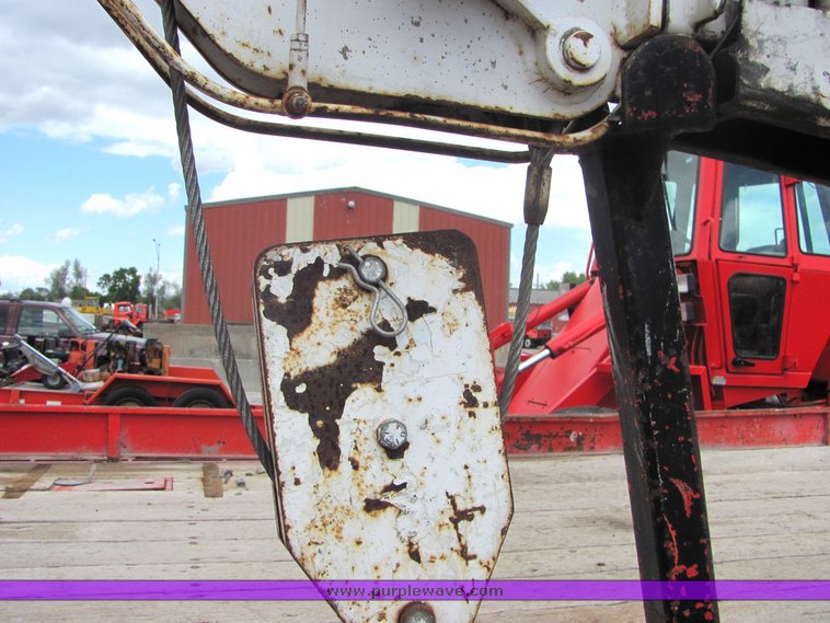 image for item 4343 1986 International S1754 service truck