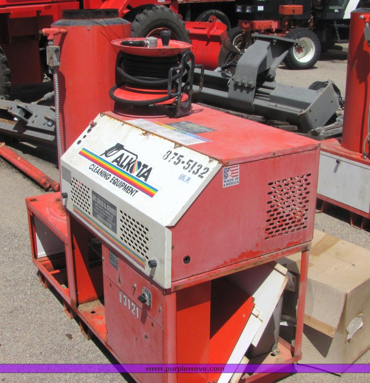 image for item 4349 2002 Alkota 3121 pressure washer