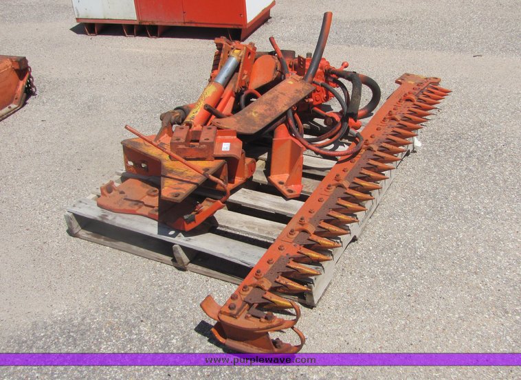image for item 4351 6' side mounted sickle mower