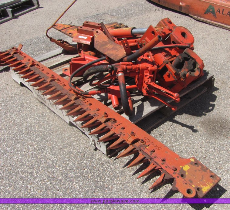 image for item 4351 6' side mounted sickle mower