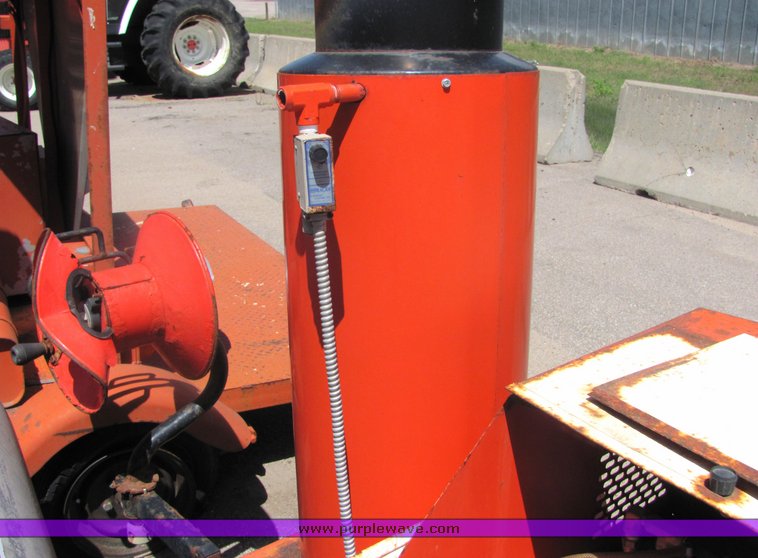 image for item 4355 2004 Alkota 3121b-NG pressure washer