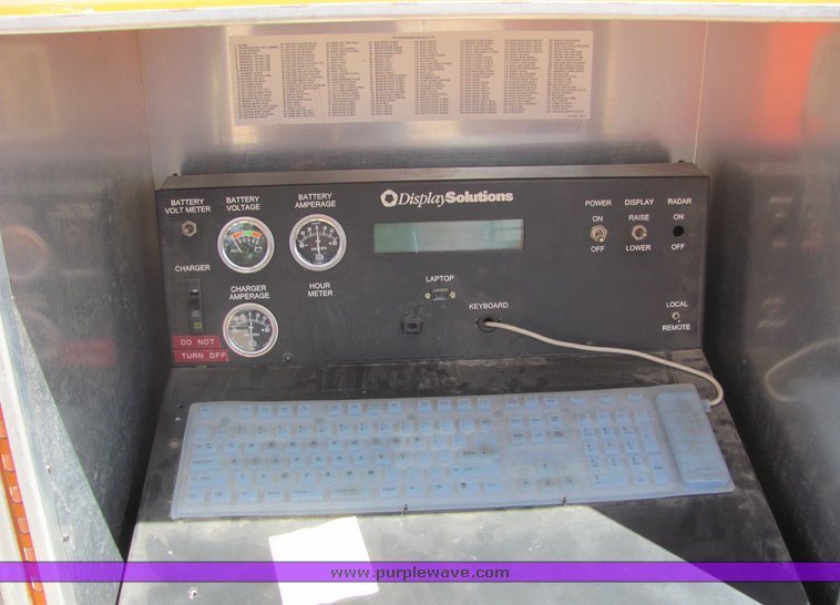 image for item 4357 1999 Sunray 2950 variable message board