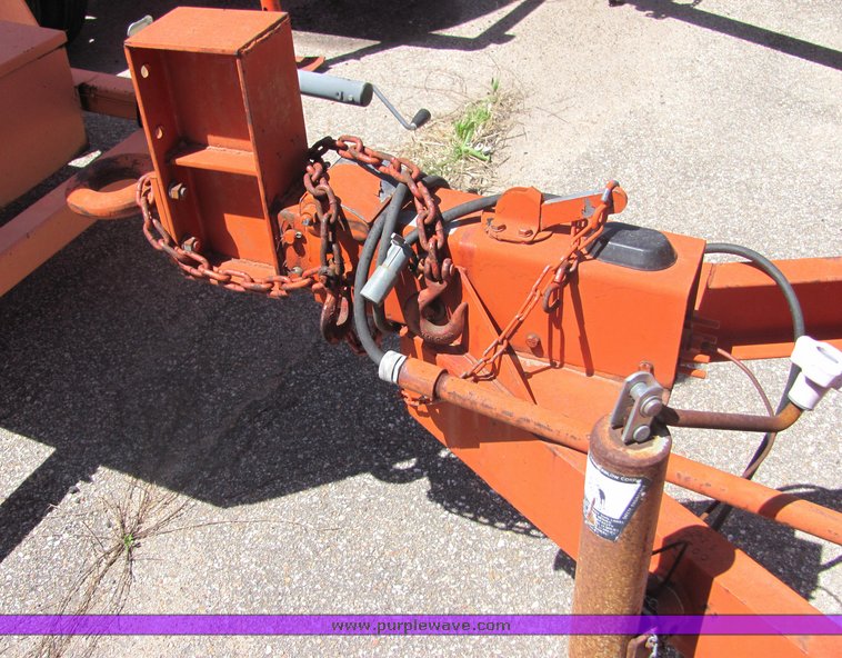 image for item 4358 1992 JFW 600 gallon fuel tank